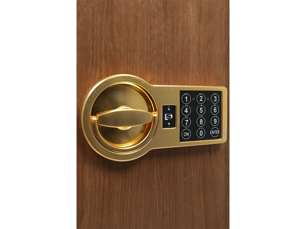 Фото Оружейный сейф в дереве VALBERG АРСЕНАЛ EL Д